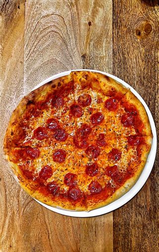 Пица Салами (400г)