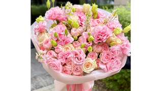 Bukiet eustomy i róż