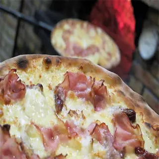 Pizza Media Luna Etrusca (32 Cm.)
