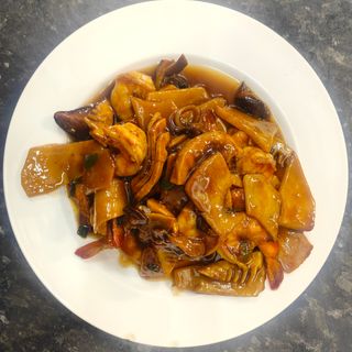 Gambas Con Bambú Y Setas Chias