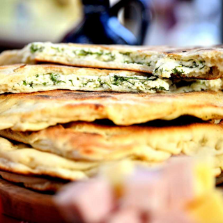 Cococi cu telemea certificata ecologic si marar