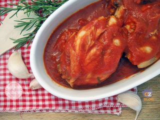 Z084. Pollo con pomodoro