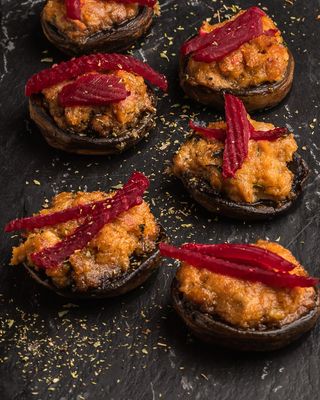 Cogumelos Recheados com Alheira