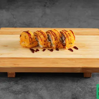 Uramaki atún y aguacate con queso tempurizado (8 pzs.)