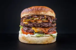 Двоен Чийзбургер /Double Cheeseburger/
