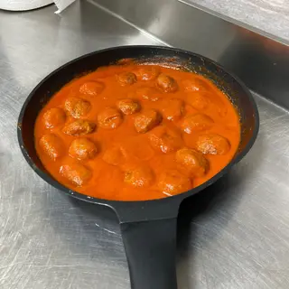 Polpette sugo e parmigiano  (6 pezzi)
