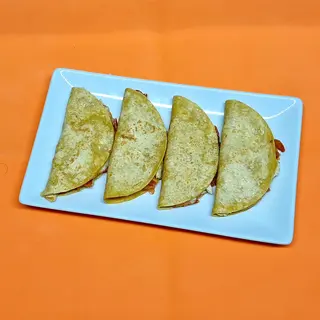 QUESADILLAS DE CHORIZO ( 4UND)