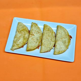 QUESADILLAS AL PASTOR 4 UND