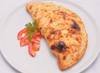 Пица Калцоне 26см.