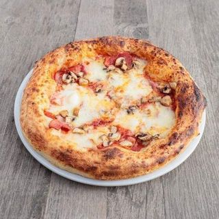 Kaprićoza sa Regina sirom 30cm