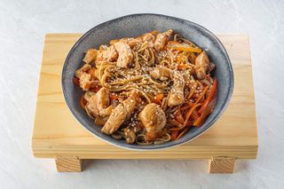 Rezanci od jaja sa piletinom