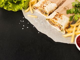 1. Лаваш з шинкою L (450g)