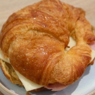 Croissant relleno 