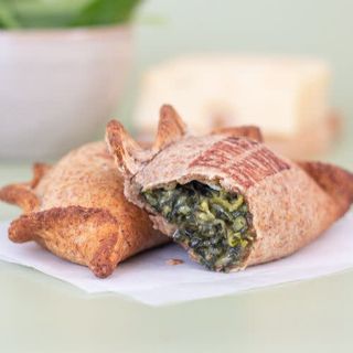 Empanada De Espinacas Y Emmental