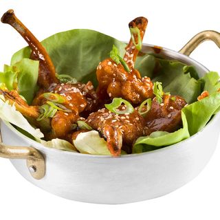 Tapa De Alitas De Pollo Con Salsa Explosiva