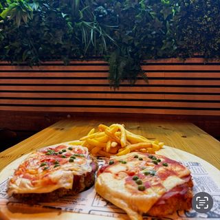 Combo milanesa volcan