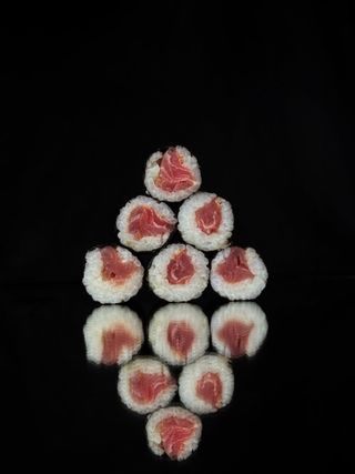 Маки з тунцем