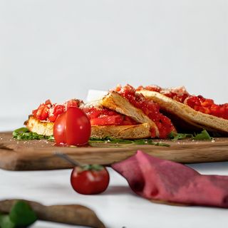 Brusketi sa paradajzom