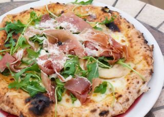 Pizza Marta (30 Cm.)