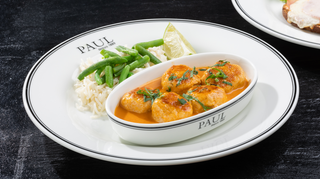 ქათმის ბურთულები ქარის სოუსში