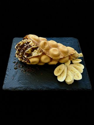 Gofr Karmelowo-bananowy