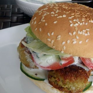 Hamburguesa Especial De  Falafel