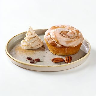 CINNAMON ROLL
