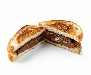 Toast con Nutella