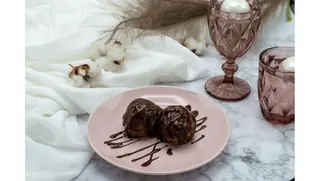 Desert profiterol