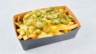 Frytki z jalapeno i serem