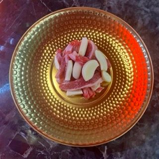 Manzo con aglio 300g