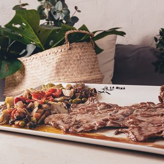 Filete De Ternera Con Guarnición