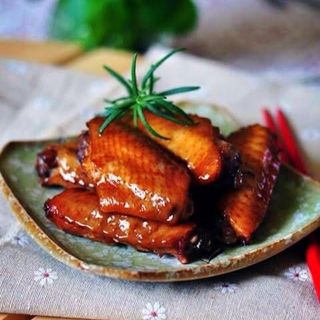 Skrzydełka po Sajgońsku 3 szt 