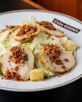 Salada Caesar