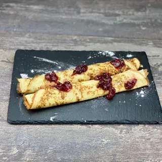 Clatite cu dulceata visine