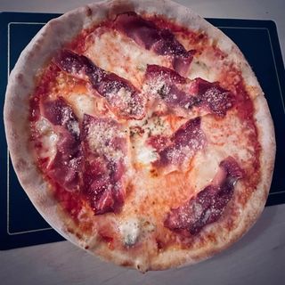 Brie crudo