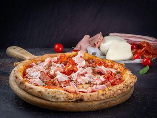 Pizza Cotto e Salsiccia 32cm