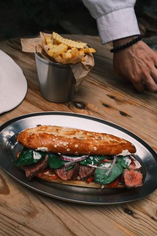 სტეიკ სენდვიჩი