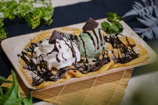 Crepe de After Eight