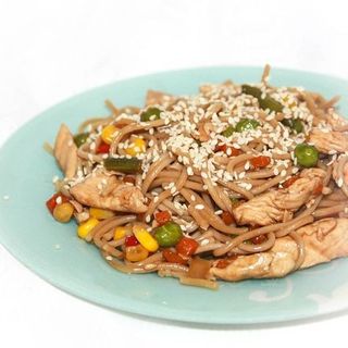 Вок с курицей