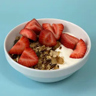 Granola z jogurtem