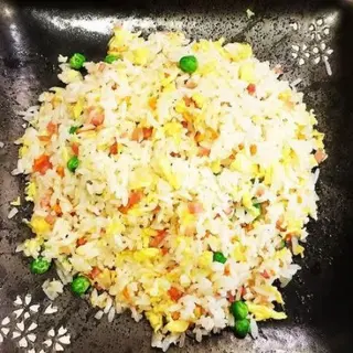 Arroz Frito Tres Delicias