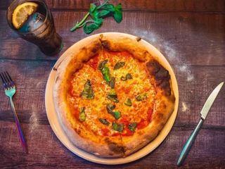 HÉROES DEL SILENCIO