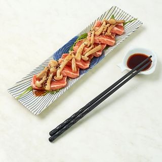 Tataki De Salmón (6 uds.)