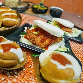 36. Pan Bao De Pollo (1 Ud.)