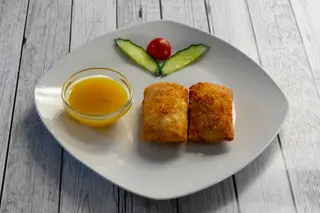 3A. Rollitos de pato (2 uds.)