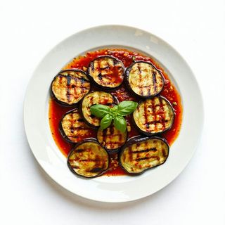 81A. Melanzane in Salsa Piccante alla Piastra