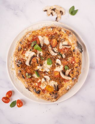 Pizza Bolognese