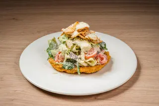 Caesar cu pui