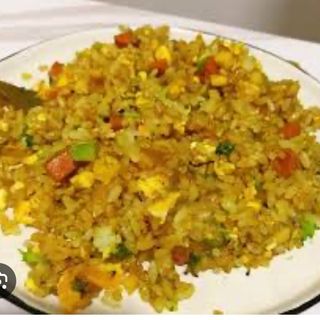 Riso saltato con salsa curry